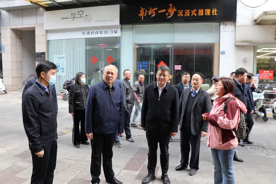 165656zhoumwwwz82wllz4.jpeg
