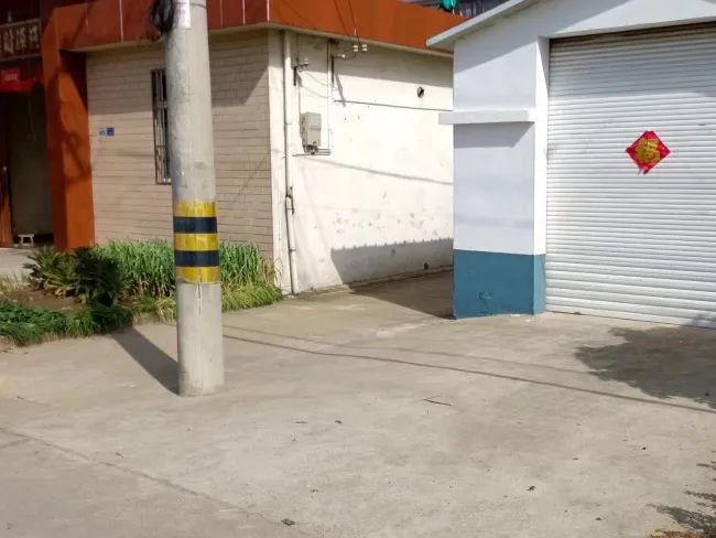 082235x0620jjy2bk6jyyk.jpeg