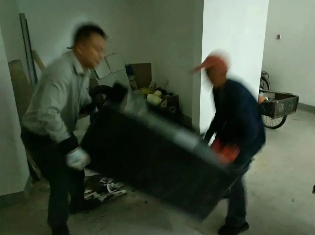 090332pwtru1irp66r460w.jpeg