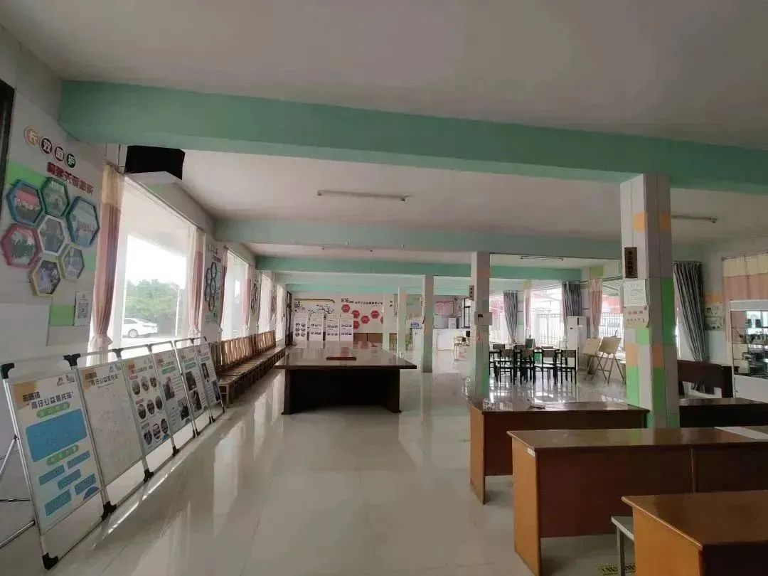 085253ac8jggxupj468cyc.jpeg