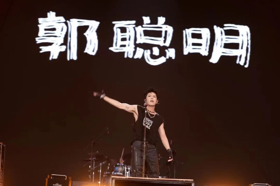 173001jck5f55ejeywleyl.jpg