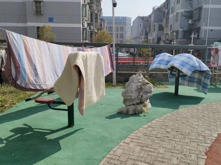 084706huujhuoijhpzupiu.jpeg