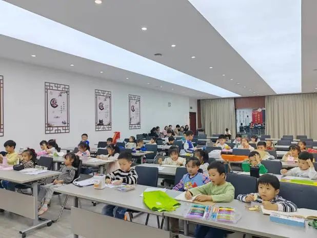 130245fqzifj84di488eei.jpeg
