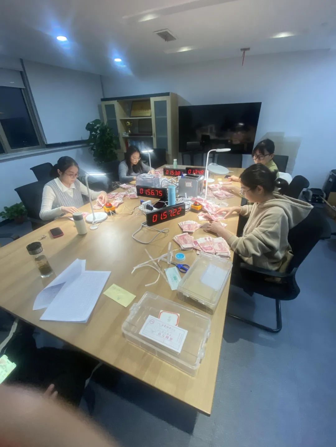165030g121dmdwlouz1ryg.jpeg