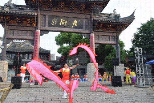 113953t4485efkkq4qniee.gif