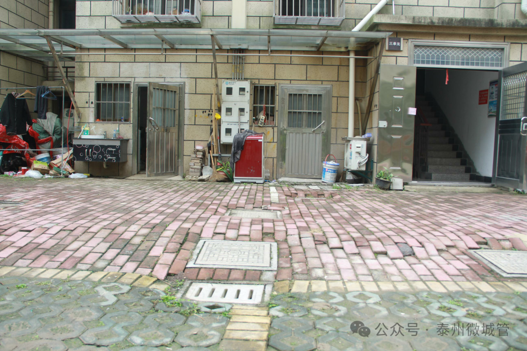 101122t8whtsmtse789xbs.png